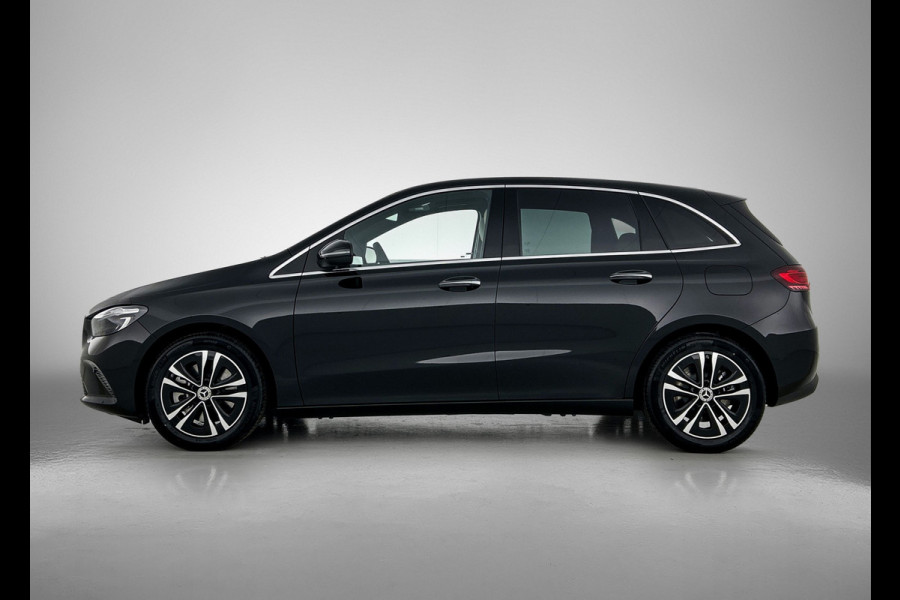 Mercedes-Benz B-Klasse 250 e Business Solution Luxury Line | Panoramaschuifdak | Trekhaak | GUARD 360 ° Vehicle protection Plus | Sierelementen in openporig lindehout zwart | Donkergetint glas achter | EASY PACK achterklep |