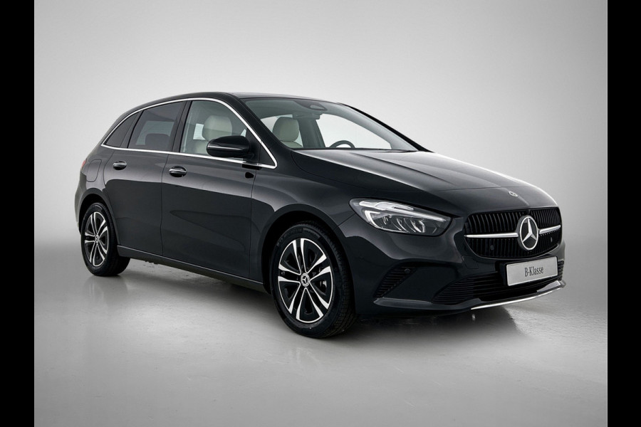 Mercedes-Benz B-Klasse 250 e Business Solution Luxury Line | Panoramaschuifdak | Trekhaak | GUARD 360 ° Vehicle protection Plus | Sierelementen in openporig lindehout zwart | Donkergetint glas achter | EASY PACK achterklep |