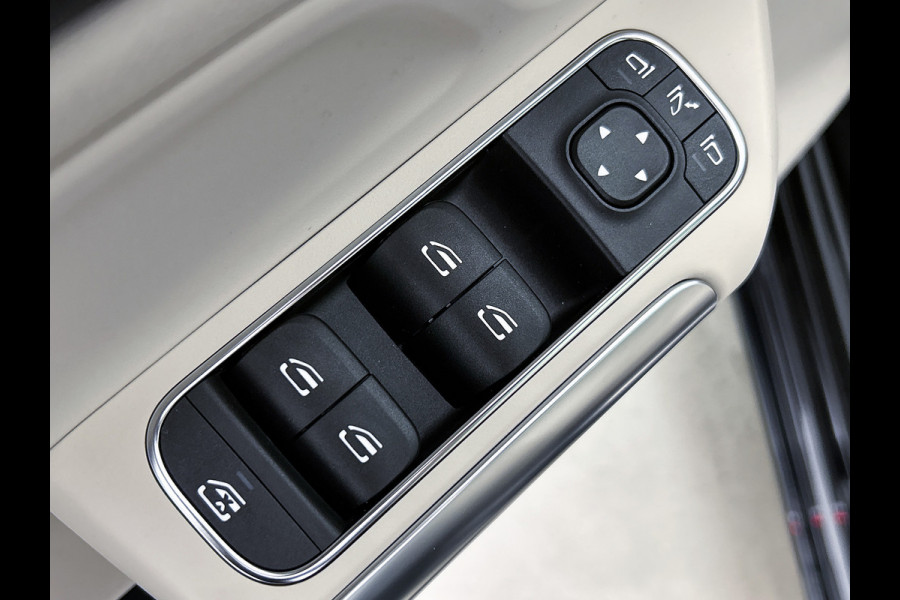 Mercedes-Benz B-Klasse 250 e Business Solution Luxury Line | Panoramaschuifdak | Trekhaak | GUARD 360 ° Vehicle protection Plus | Sierelementen in openporig lindehout zwart | Donkergetint glas achter | EASY PACK achterklep |