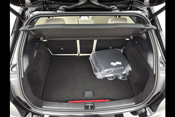 Mercedes-Benz B-Klasse 250 e Business Solution Luxury Line | Panoramaschuifdak | Trekhaak | GUARD 360 ° Vehicle protection Plus | Sierelementen in openporig lindehout zwart | Donkergetint glas achter | EASY PACK achterklep |