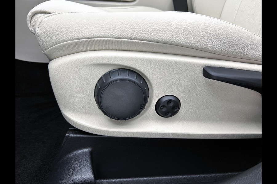 Mercedes-Benz B-Klasse 250 e Business Solution Luxury Line | Panoramaschuifdak | Trekhaak | GUARD 360 ° Vehicle protection Plus | Sierelementen in openporig lindehout zwart | Donkergetint glas achter | EASY PACK achterklep |