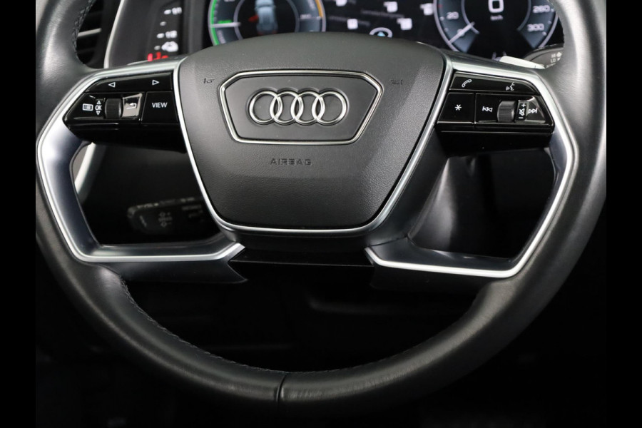 Audi A6 Avant 50 TFSI e quattro 299pk | Trekhaak wegklapbaar | Lederen bekleding | Electrisch verstelbare voorstoelen+geheugen bestuurdersstoel | Adaptieve cruise controle