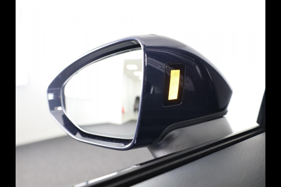 Audi A6 Avant 50 TFSI e quattro 299pk | Trekhaak wegklapbaar | Lederen bekleding | Electrisch verstelbare voorstoelen+geheugen bestuurdersstoel | Adaptieve cruise controle