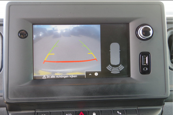 Renault Master T35 2.3 dCi L1H2 135PK, CAMERA, CRUISE, ZONNEKLEP LED, AIRCO, CARPLAY, PARKEERSENSOREN Renault Master T35 2.3 dCi L1H2 135PK, CAMERA, CRUISE, ZONNEKLEP LED, AIRCO, CARPLAY, PARKEERSENSOREN