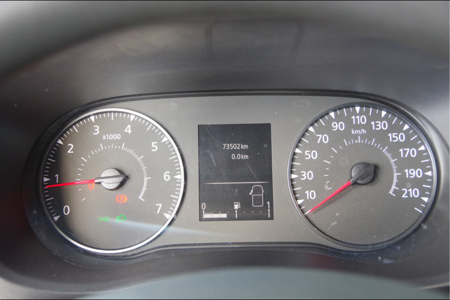 Renault Master T35 2.3 dCi L1H2 135PK, CAMERA, CRUISE, ZONNEKLEP LED, AIRCO, CARPLAY, PARKEERSENSOREN Renault Master T35 2.3 dCi L1H2 135PK, CAMERA, CRUISE, ZONNEKLEP LED, AIRCO, CARPLAY, PARKEERSENSOREN