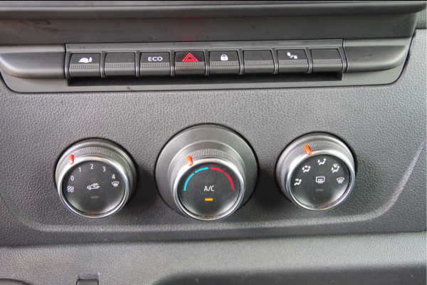 Renault Master T35 2.3 dCi L1H2 135PK, CAMERA, CRUISE, ZONNEKLEP LED, AIRCO, CARPLAY, PARKEERSENSOREN Renault Master T35 2.3 dCi L1H2 135PK, CAMERA, CRUISE, ZONNEKLEP LED, AIRCO, CARPLAY, PARKEERSENSOREN