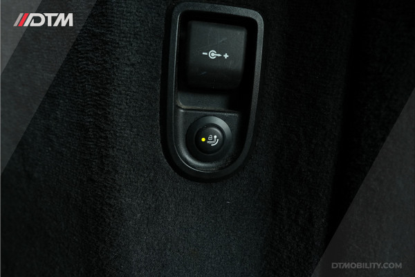 BMW 5 Serie Touring 525d High Executive | Panoramadak | Stoeverkl. | 360 |