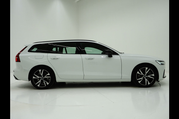 Volvo V60 2.0 T6 Recharge AWD R-Design | Pilot Assist | Keyless | Camera | Memory | Carplay Volvo V60 2.0 T6 Recharge AWD R-Design | Pilot Assist | Keyless | Camera | Memory | Carplay