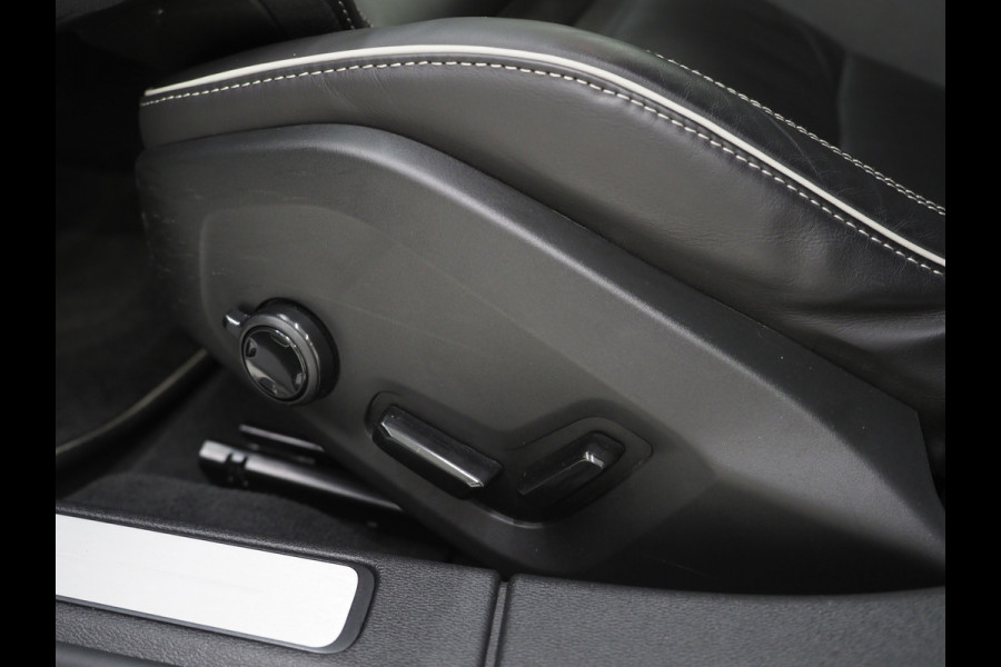 Volvo V60 2.0 T6 Recharge AWD R-Design | Pilot Assist | Keyless | Camera | Memory | Carplay Volvo V60 2.0 T6 Recharge AWD R-Design | Pilot Assist | Keyless | Camera | Memory | Carplay