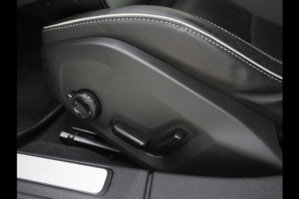 Volvo V60 2.0 T6 Recharge AWD R-Design | Pilot Assist | Keyless | Camera | Memory | Carplay Volvo V60 2.0 T6 Recharge AWD R-Design | Pilot Assist | Keyless | Camera | Memory | Carplay