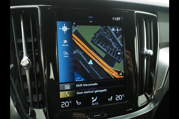 Volvo V60 2.0 T6 Recharge AWD R-Design | Pilot Assist | Keyless | Camera | Memory | Carplay Volvo V60 2.0 T6 Recharge AWD R-Design | Pilot Assist | Keyless | Camera | Memory | Carplay
