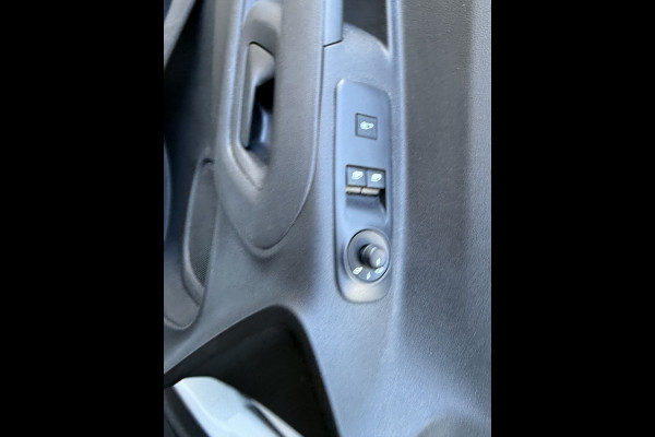 Opel Combo 1.5D 130 PK Euro 6 L2H1 Edition Trekhaak/CarPlay/navigatiesysteem