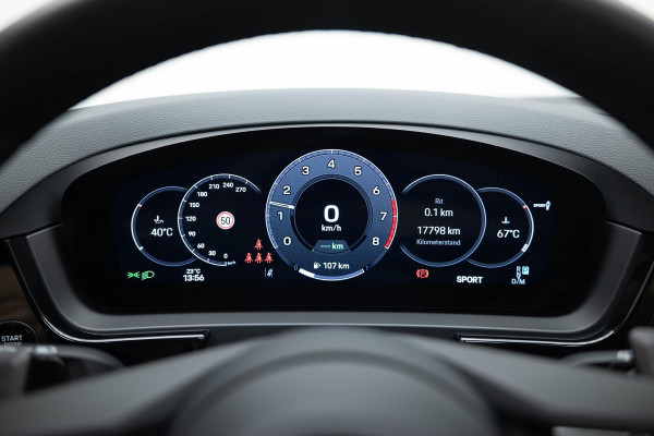 Porsche Cayenne 3.0 E-Hybrid |Pano|Krijt|SportChrono|Fabrieksgarantie t/m 2029|