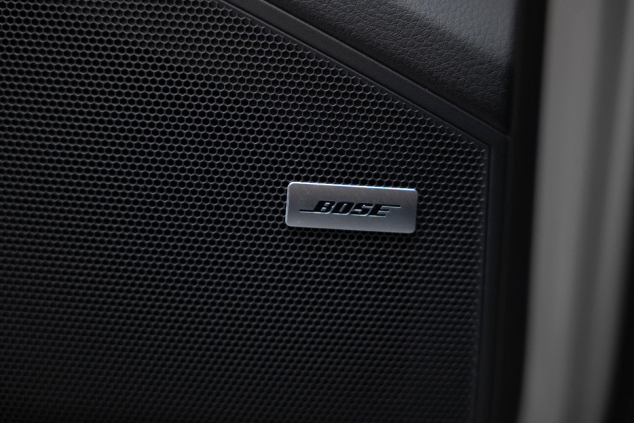 Porsche Cayenne 3.0 E-Hybrid |Pano|Krijt|SportChrono|Fabrieksgarantie t/m 2029|