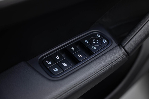 Porsche Cayenne 3.0 E-Hybrid |Pano|Krijt|SportChrono|Fabrieksgarantie t/m 2029|