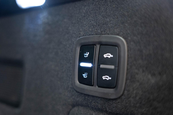 Porsche Cayenne 3.0 E-Hybrid |Pano|Krijt|SportChrono|Fabrieksgarantie t/m 2029|