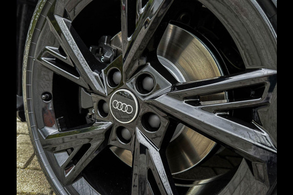 Audi A3 Sportback 40 TFSI e PHEV S Edition S-line 204pk S-Tronic! Panoramadak|Virtual Cockpit|Kuipstoelen|LED Matrix|Camera|Black