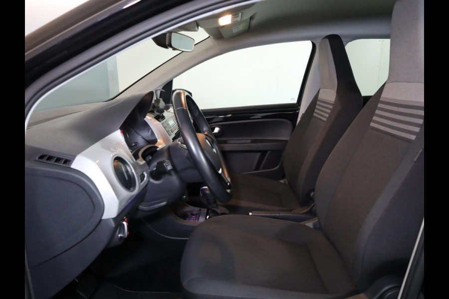 Volkswagen e-Up! e-up! Style 83PK | Navigatie via app | Cruise control | LM velgen | Acteruitrijcamera | Multifunctioneel stuurwiel | Volkswagen e-Up! e-up! Style 83PK | Navigatie via app | Cruise control | LM velgen | Acteruitrijcamera | Multifunctioneel stuurwiel |