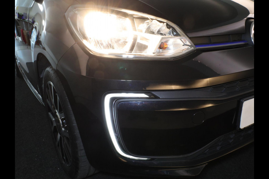 Volkswagen e-Up! e-up! Style 83PK | Navigatie via app | Cruise control | LM velgen | Acteruitrijcamera | Multifunctioneel stuurwiel | Volkswagen e-Up! e-up! Style 83PK | Navigatie via app | Cruise control | LM velgen | Acteruitrijcamera | Multifunctioneel stuurwiel |