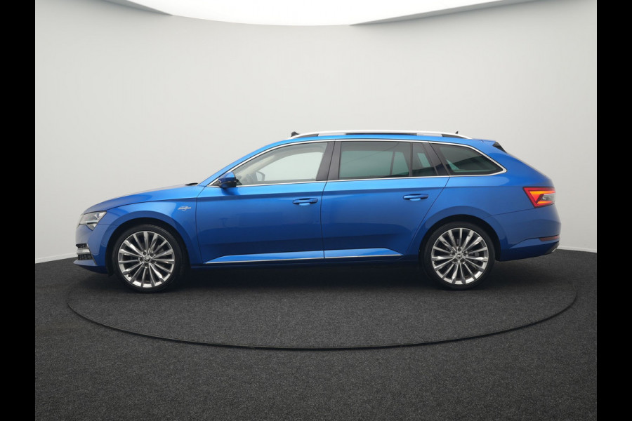 Škoda Superb Combi 1.4 TSI iV Laurin & Klement Plug In Hybrid 218pk Dealer O.H PHEV | Panodak | Adaptive Cruise | Lederen Stoelen Memory & Massage & Ventilatie | Canton Audio | Apple Carplay | Stuur & Stoelen Verwarmd | Keyless | Virtual | Navigatie | DAB |