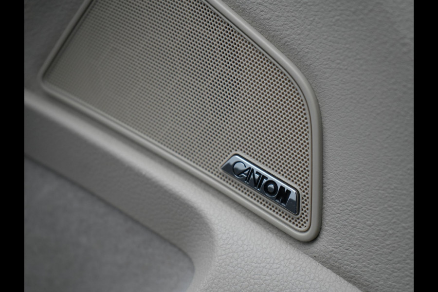 Škoda Superb Combi 1.4 TSI iV Laurin & Klement Plug In Hybrid 218pk Dealer O.H PHEV | Panodak | Adaptive Cruise | Lederen Stoelen Memory & Massage & Ventilatie | Canton Audio | Apple Carplay | Stuur & Stoelen Verwarmd | Keyless | Virtual | Navigatie | DAB |