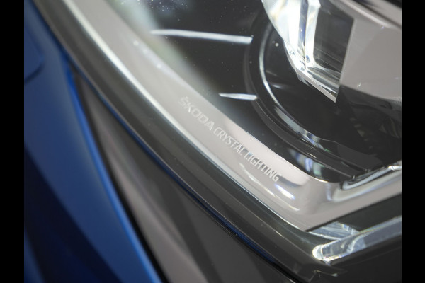 Škoda Superb Combi 1.4 TSI iV Laurin & Klement Plug In Hybrid 218pk Dealer O.H PHEV | Panodak | Adaptive Cruise | Lederen Stoelen Memory & Massage & Ventilatie | Canton Audio | Apple Carplay | Stuur & Stoelen Verwarmd | Keyless | Virtual | Navigatie | DAB |