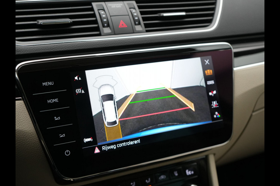 Škoda Superb Combi 1.4 TSI iV Laurin & Klement Plug In Hybrid 218pk Dealer O.H PHEV | Panodak | Adaptive Cruise | Lederen Stoelen Memory & Massage & Ventilatie | Canton Audio | Apple Carplay | Stuur & Stoelen Verwarmd | Keyless | Virtual | Navigatie | DAB |
