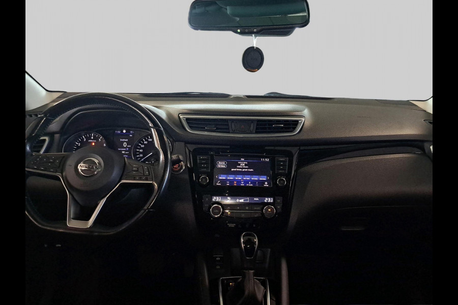 Nissan QASHQAI 1.3 DIG-T N-Connecta | automaat | 160PK | navigatie | panoramadak | stoelverwarming | trekhaak