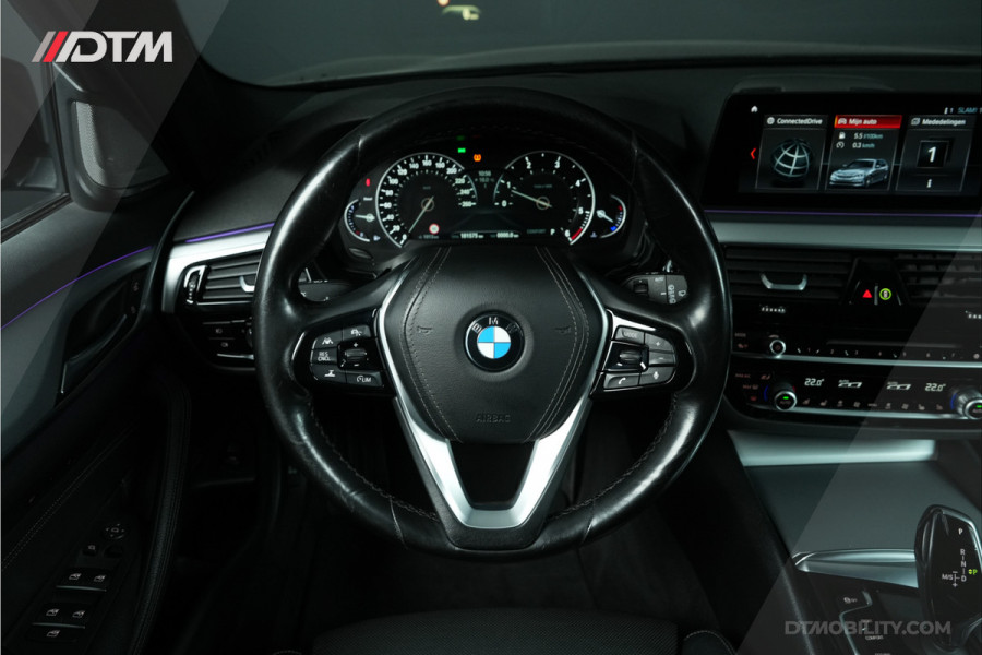 BMW 5 Serie Touring 525d High Executive | Panoramadak | Stoeverkl. | 360 |