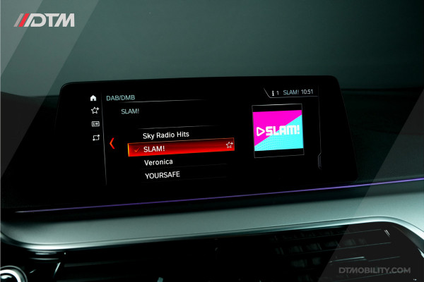 BMW 5 Serie Touring 525d High Executive | Panoramadak | Stoeverkl. | 360 |