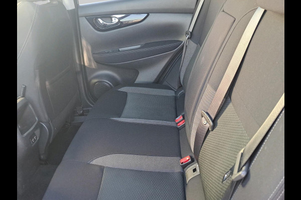 Nissan QASHQAI 1.3 DIG-T N-Connecta | automaat | 160PK | navigatie | panoramadak | stoelverwarming | trekhaak