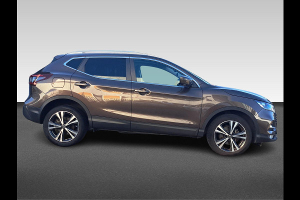 Nissan QASHQAI 1.3 DIG-T N-Connecta | automaat | 160PK | navigatie | panoramadak | stoelverwarming | trekhaak