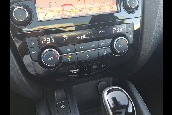 Nissan QASHQAI 1.3 DIG-T N-Connecta | automaat | 160PK | navigatie | panoramadak | stoelverwarming | trekhaak
