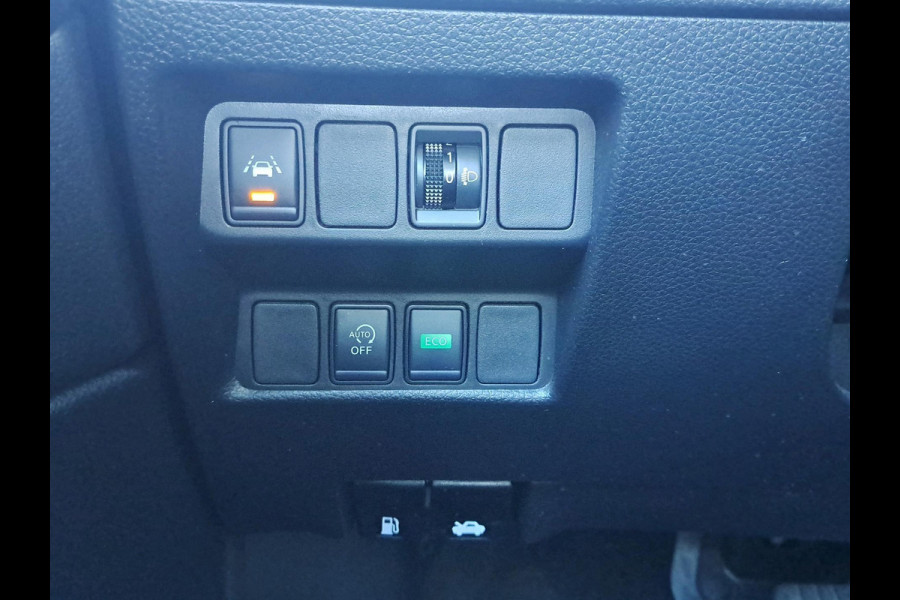 Nissan QASHQAI 1.3 DIG-T N-Connecta | automaat | 160PK | navigatie | panoramadak | stoelverwarming | trekhaak