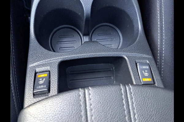Nissan QASHQAI 1.3 DIG-T N-Connecta | automaat | 160PK | navigatie | panoramadak | stoelverwarming | trekhaak