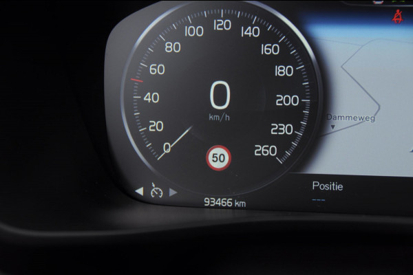 Volvo XC40 T4 211PK Automaat Recharge R-Design / Keyless entry / Elektrische achterklep / Leder met alcantara interieur / Parkeersensoren met camera / Stoel - en stuurwielverwarming / Apple carplay