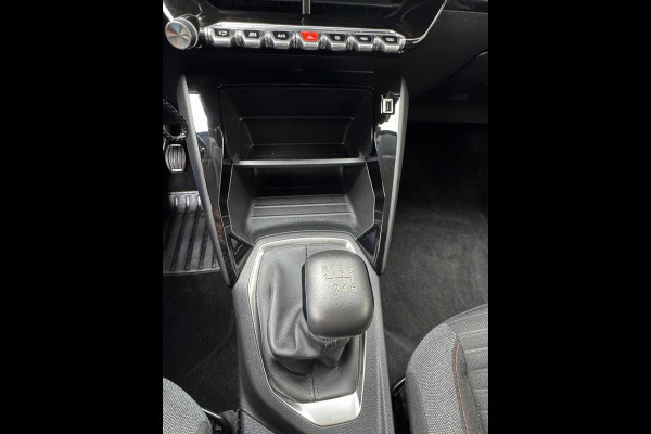 Peugeot 208 1.2 PureTech Active Pack - Apple CarPlay / Navigatie I Airco I LED I PDC I 54.200 KM - Dealer onderhouden Peugeot 208 1.2 PureTech Active Pack - Apple CarPlay / Navigatie I Airco I LED I PDC I 54.200 KM - Dealer onderhouden