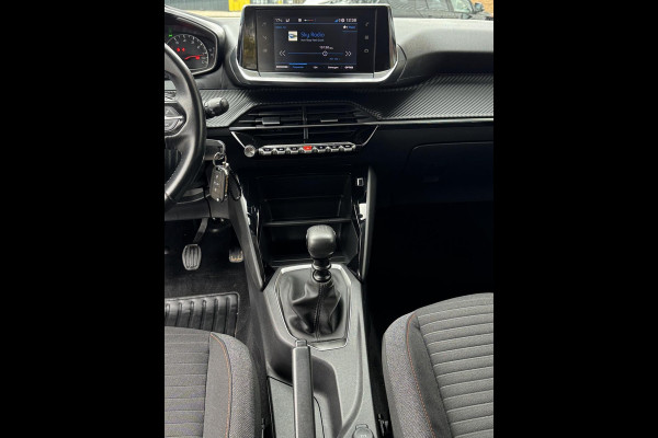 Peugeot 208 1.2 PureTech Active Pack - Apple CarPlay / Navigatie I Airco I LED I PDC I 54.200 KM - Dealer onderhouden Peugeot 208 1.2 PureTech Active Pack - Apple CarPlay / Navigatie I Airco I LED I PDC I 54.200 KM - Dealer onderhouden