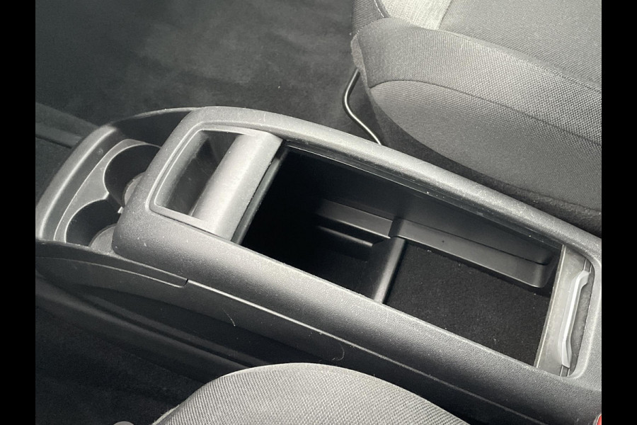 Citroën Grand C4 Spacetourer 1.2 PureTech Business | automaat | 7-zitter | dealer onderhouden | trekhaak Citroën Grand C4 Spacetourer 1.2 PureTech Business | automaat | 7-zitter | dealer onderhouden | trekhaak