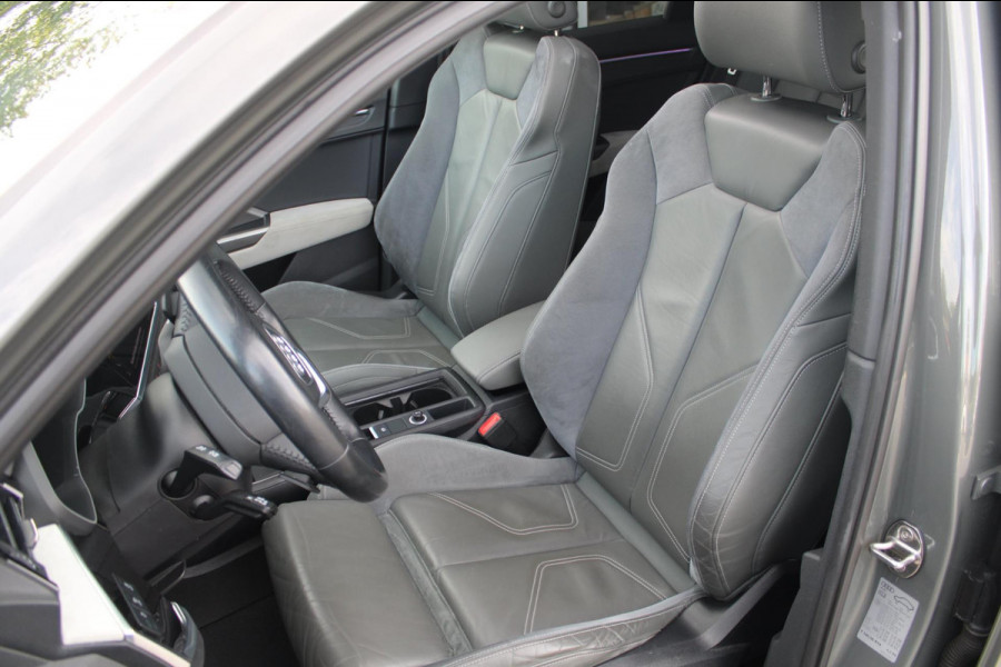 Audi Q3 35 TFSI S-Line | Pano | Sfeer | Matrix | Stoelverwarming Audi Q3 35 TFSI S-Line | Pano | Sfeer | Matrix | Stoelverwarming