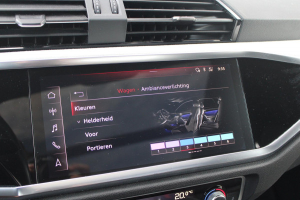 Audi Q3 35 TFSI S-Line | Pano | Sfeer | Matrix | Stoelverwarming Audi Q3 35 TFSI S-Line | Pano | Sfeer | Matrix | Stoelverwarming