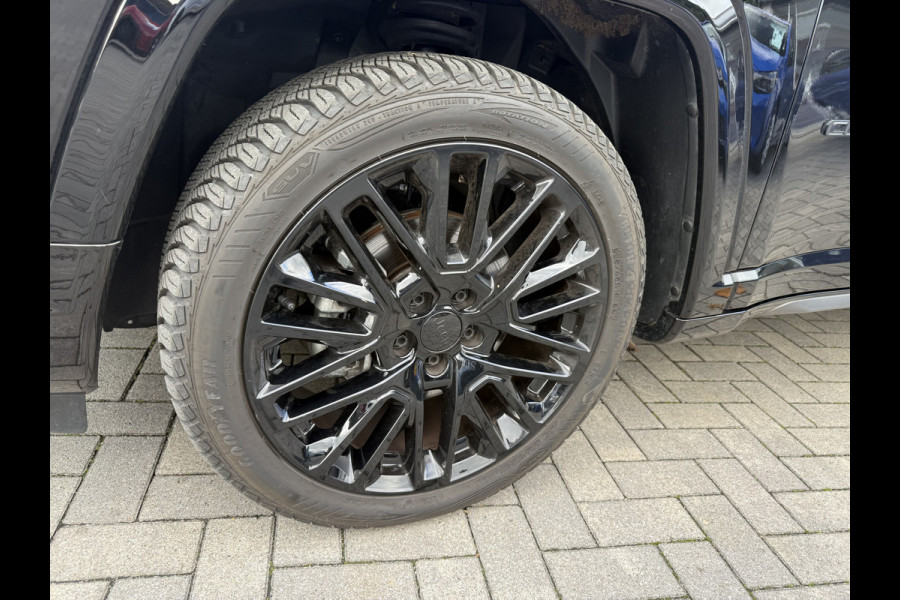 Jeep Compass S Summit 1.5T e-Hybrid Jeep Compass S Summit 1.5T e-Hybrid