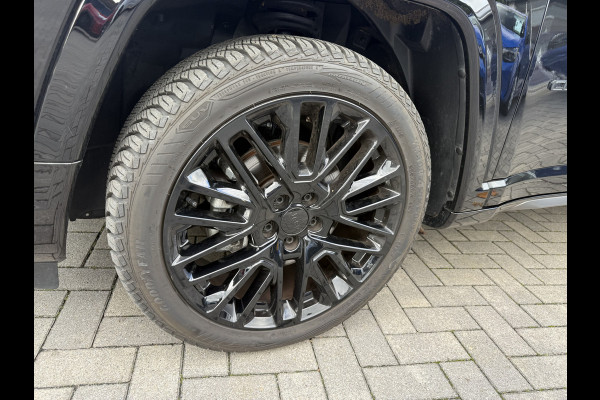 Jeep Compass S Summit 1.5T e-Hybrid Jeep Compass S Summit 1.5T e-Hybrid