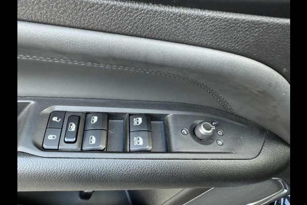 Jeep Compass S Summit 1.5T e-Hybrid Jeep Compass S Summit 1.5T e-Hybrid