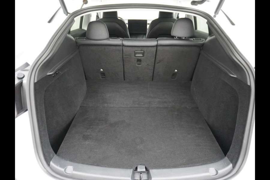 Tesla Model Y Performance AWD 75 kWh AUTOPILOT | LEDER | PANO | TESLA GARANTIE T/M 6-2026 Tesla Model Y Performance AWD 75 kWh AUTOPILOT | LEDER | PANO | TESLA GARANTIE T/M 6-2026