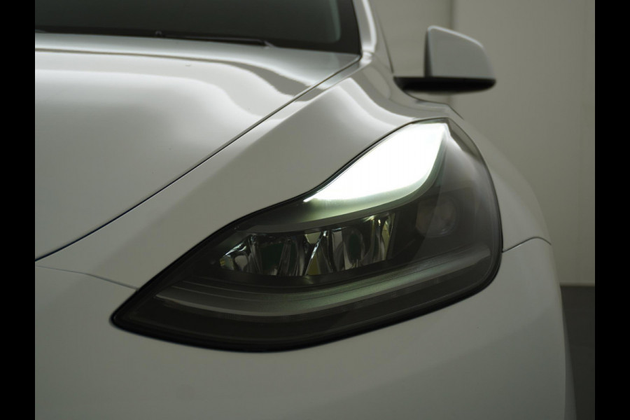 Tesla Model Y Performance AWD 75 kWh AUTOPILOT | LEDER | PANO | TESLA GARANTIE T/M 6-2026 Tesla Model Y Performance AWD 75 kWh AUTOPILOT | LEDER | PANO | TESLA GARANTIE T/M 6-2026