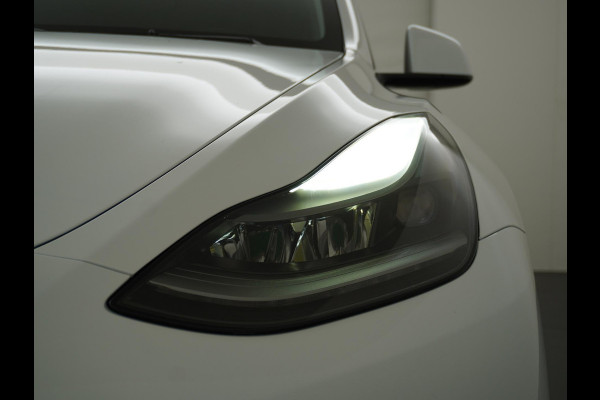 Tesla Model Y Performance AWD 75 kWh AUTOPILOT | LEDER | PANO | TESLA GARANTIE T/M 6-2026 Tesla Model Y Performance AWD 75 kWh AUTOPILOT | LEDER | PANO | TESLA GARANTIE T/M 6-2026