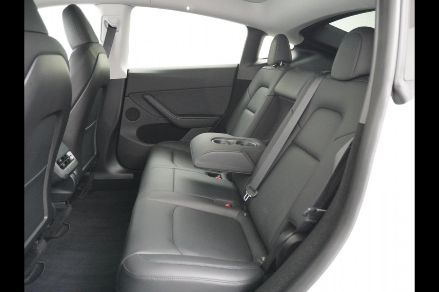 Tesla Model Y Performance AWD 75 kWh AUTOPILOT | LEDER | PANO | TESLA GARANTIE T/M 6-2026 Tesla Model Y Performance AWD 75 kWh AUTOPILOT | LEDER | PANO | TESLA GARANTIE T/M 6-2026