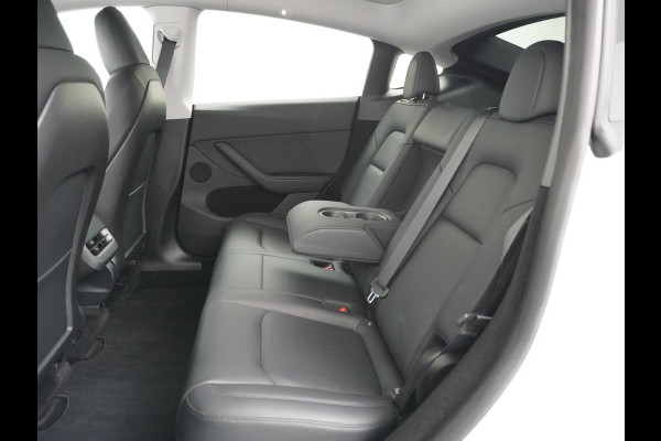 Tesla Model Y Performance AWD 75 kWh AUTOPILOT | LEDER | PANO | TESLA GARANTIE T/M 6-2026 Tesla Model Y Performance AWD 75 kWh AUTOPILOT | LEDER | PANO | TESLA GARANTIE T/M 6-2026