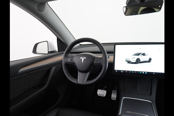 Tesla Model Y Performance AWD 75 kWh AUTOPILOT | LEDER | PANO | TESLA GARANTIE T/M 6-2026 Tesla Model Y Performance AWD 75 kWh AUTOPILOT | LEDER | PANO | TESLA GARANTIE T/M 6-2026